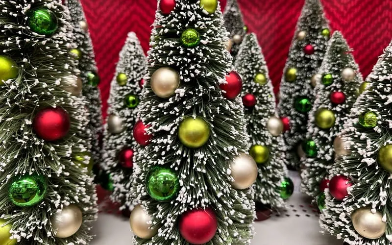 Goods in the Woods Holiday Market 2026